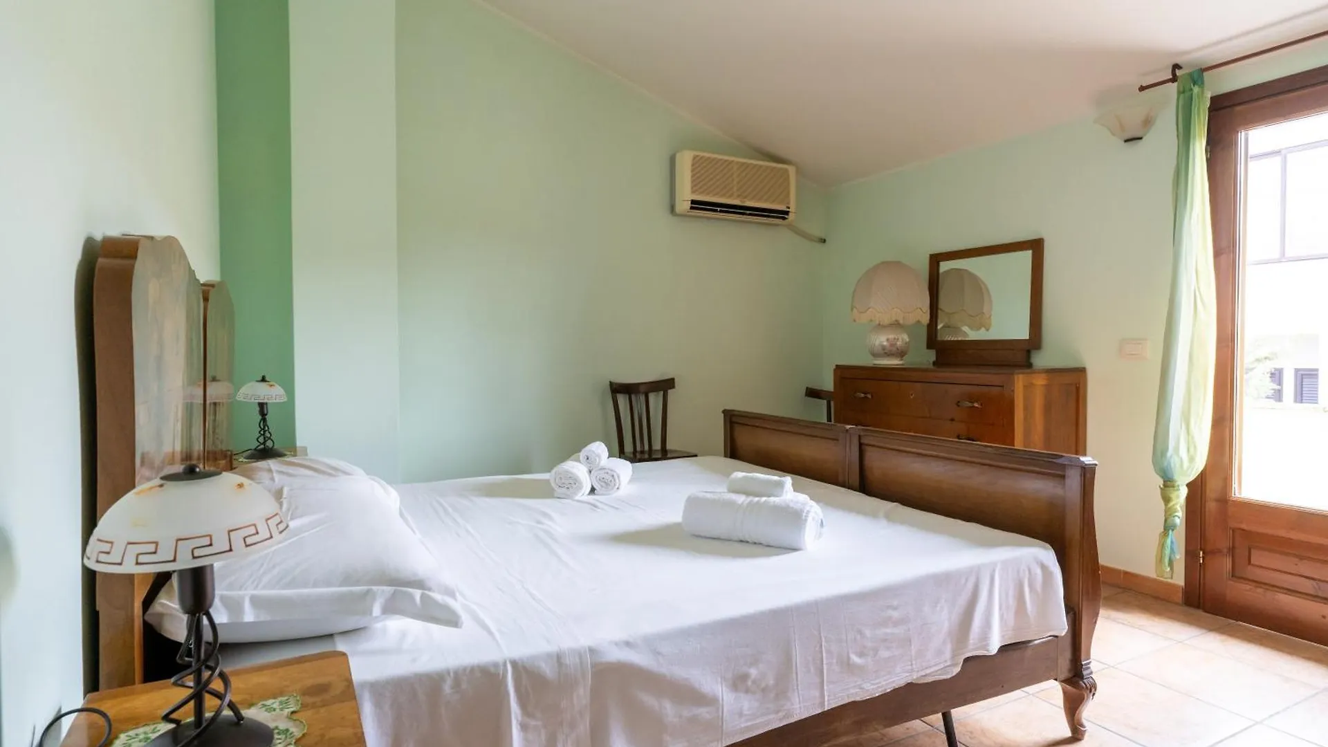 Sa Pedrera Apartment Putzu Idu Italy