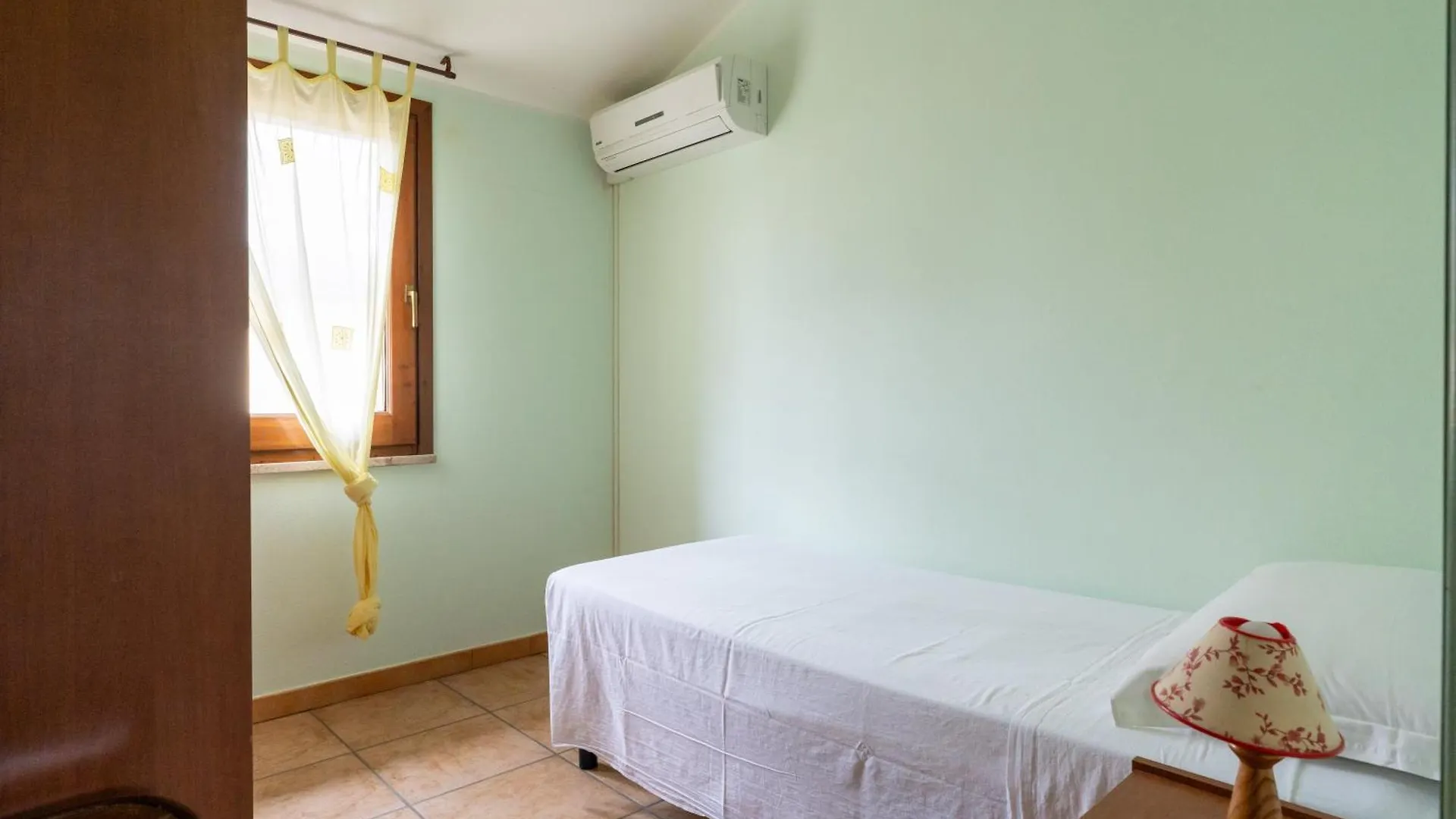 Sa Pedrera Apartment Putzu Idu Italy